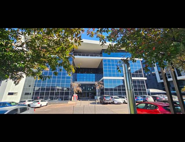 BUSINESS PROPERTY TO RENT IN VORNA VALLEY